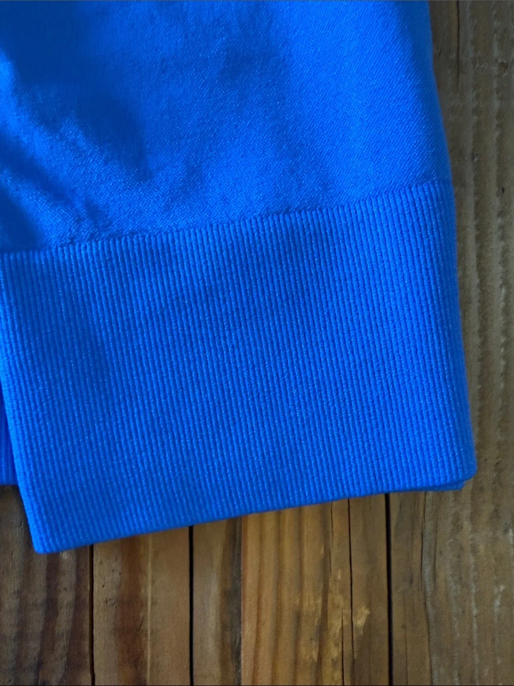 Women’s Offline by Aerie Tops - Picture 5 of 8